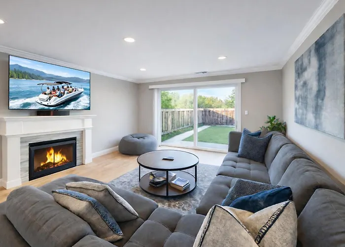 @ Marbella Lane Seaside Retreat, Walk To The Beach